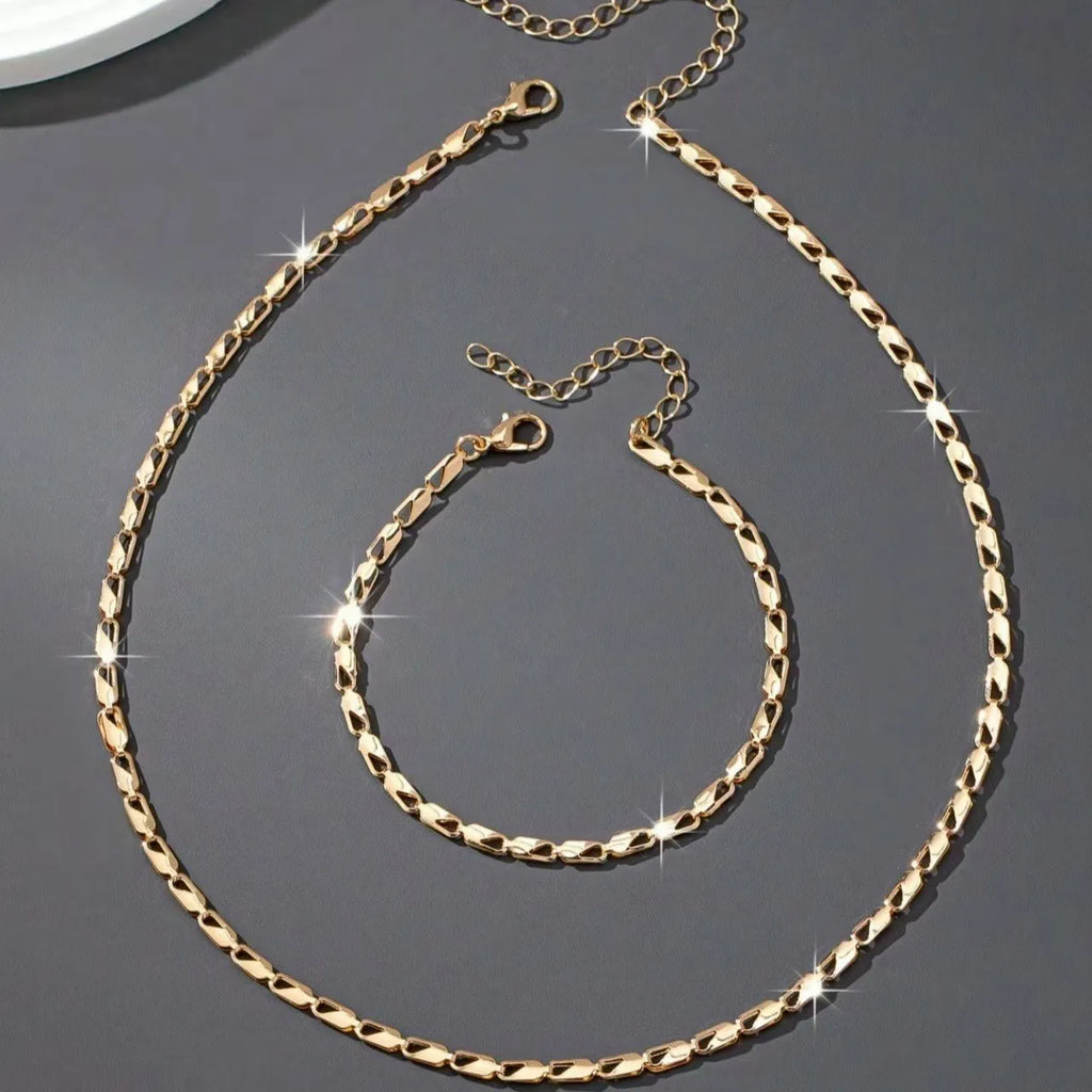 Luxurious Women's Necklace & Bracelet Set – Gold Plated Fashion Jewelry