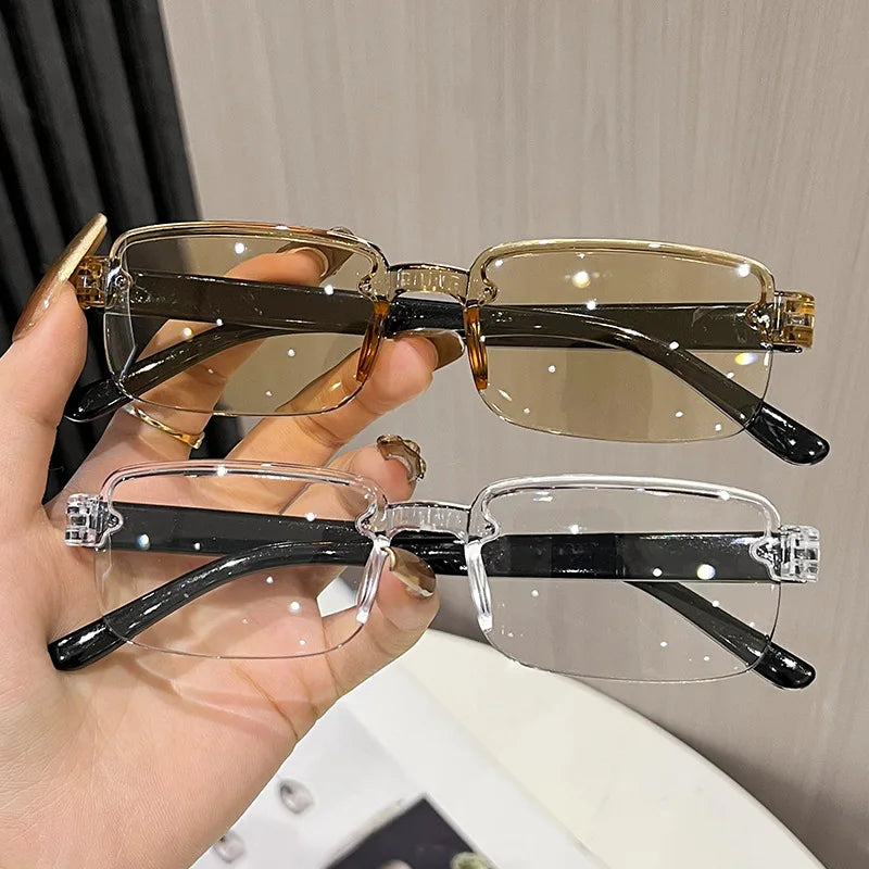 Smart Zoom Reading Glasses – Anti Blue Light, Adjustable Focus